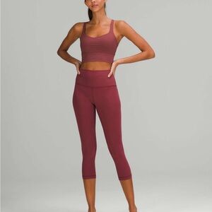 LULULEMON WOMEN’S 
WUNDER UNDER Crop HR TIGHT 21” size 8